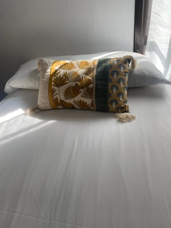 Apartamentos Caceres Luaran gambar