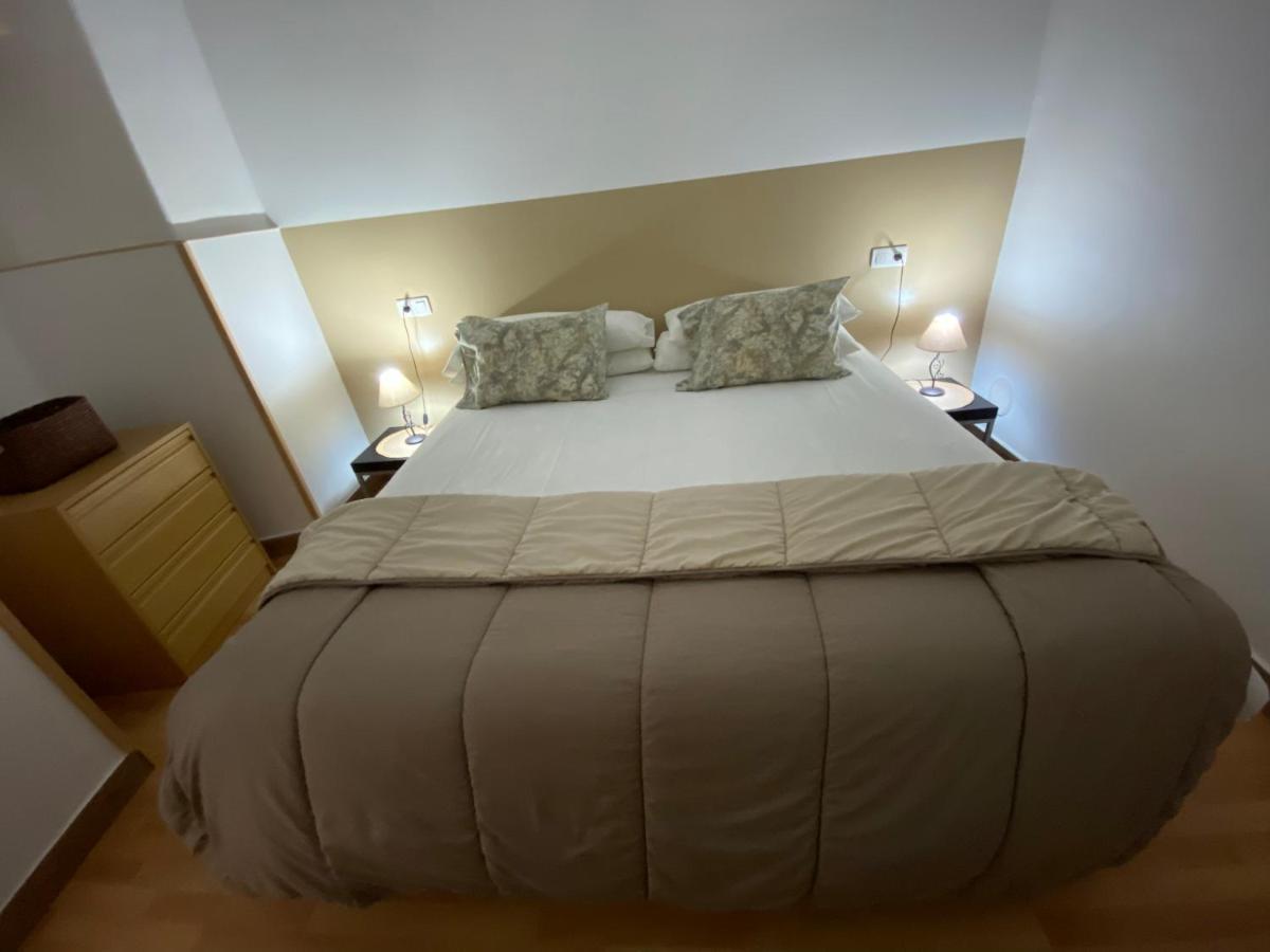 Apartamentos Caceres Luaran gambar