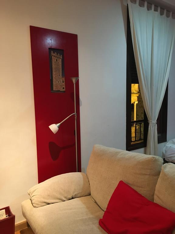 Apartamentos Caceres Luaran gambar