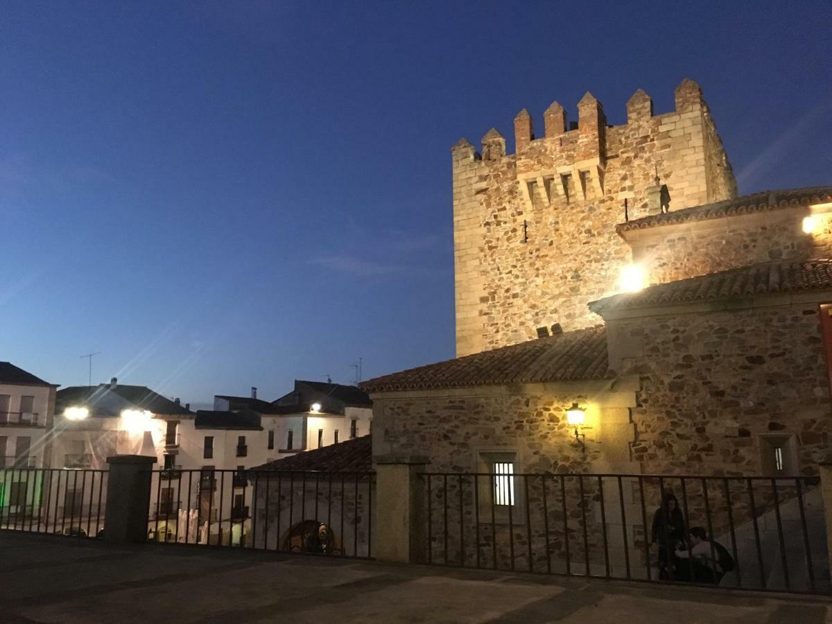 Apartamentos Caceres Luaran gambar